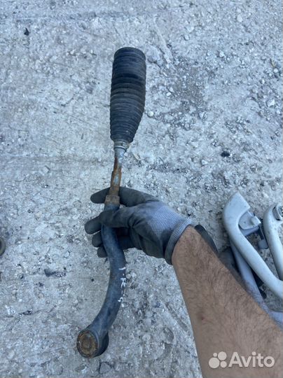 Рулевой наконечник Тойота Рав4 2012-2019