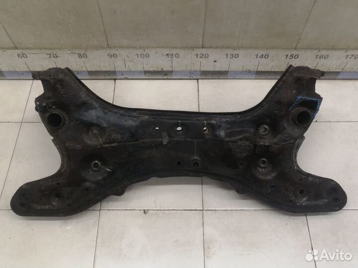 Балка подмоторная M2 (2010-1014)