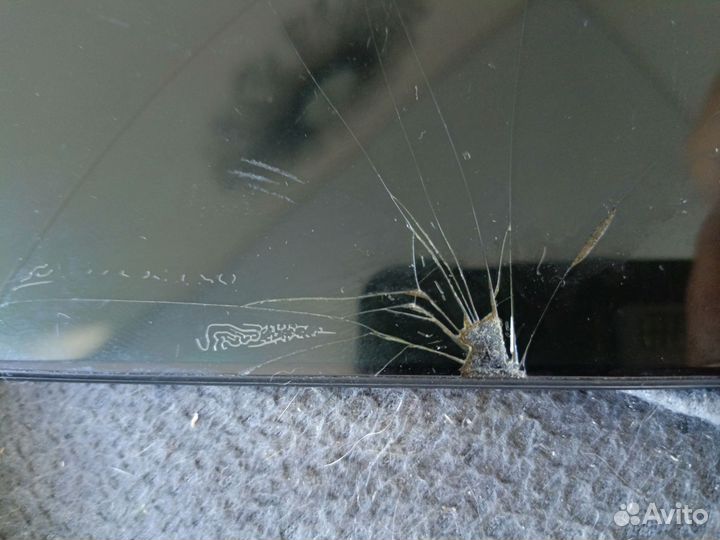 Телефон Samsung A30