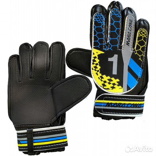 Вратарские перчатки