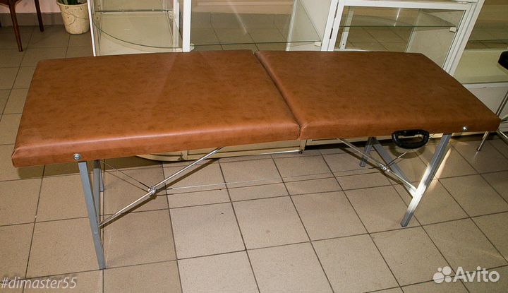 Кушетки для шугаринга и лэшмейкеров