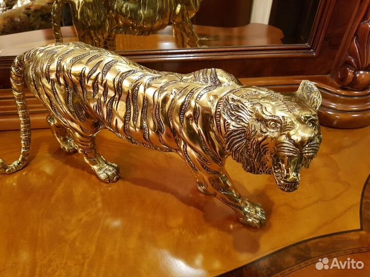 Тигр Большой Бронза 40 см. Новый