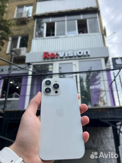 iPhone 15 Pro, 128 ГБ