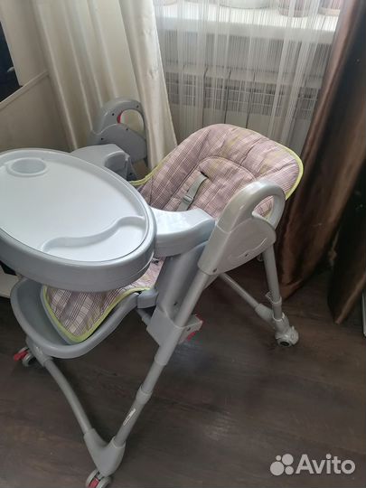 Стульчик для кормления