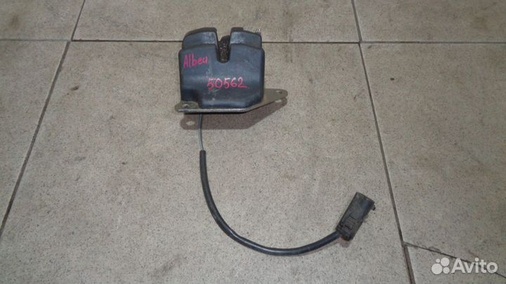 Замок багажника Fiat Albea