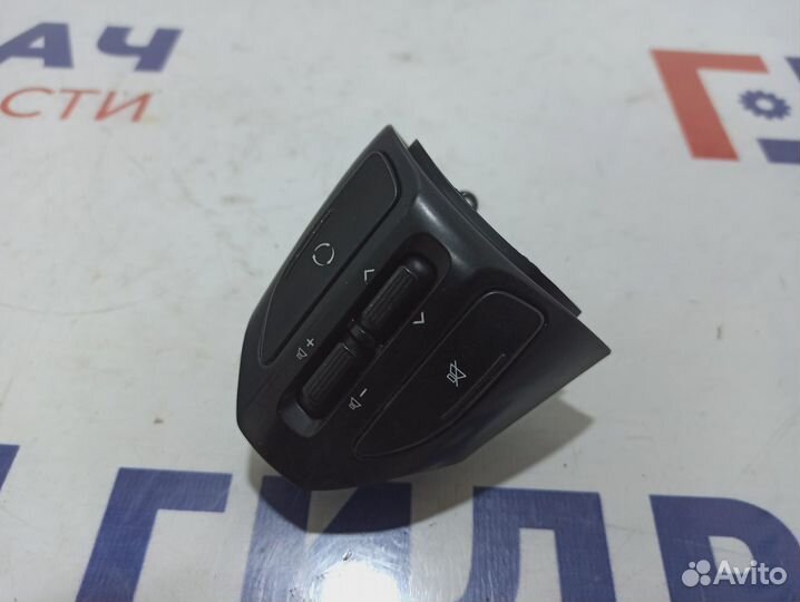 Кнопка многофункциональная левая Kia Rio X (X-Line