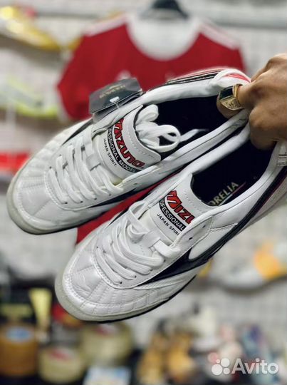 Шиповки Mizuno Morelia Classic