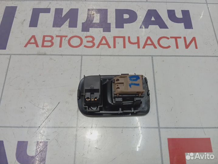 Кнопка стеклоподъемника задняя левая Porsche Cayenne (9PA) 7L5959851B