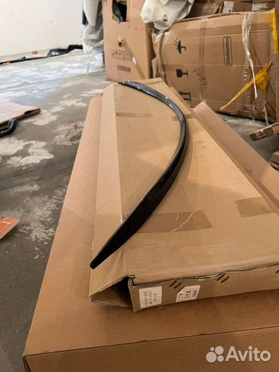 Спойлер C63 AMG на Mercedes-Benz W205