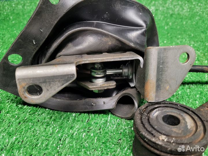 Трос кпп на Subaru Outback