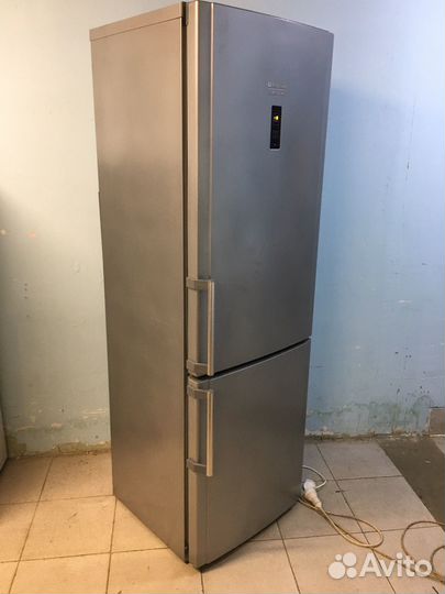 Холодильник Hotpoint Ariston (Full NoFrost)