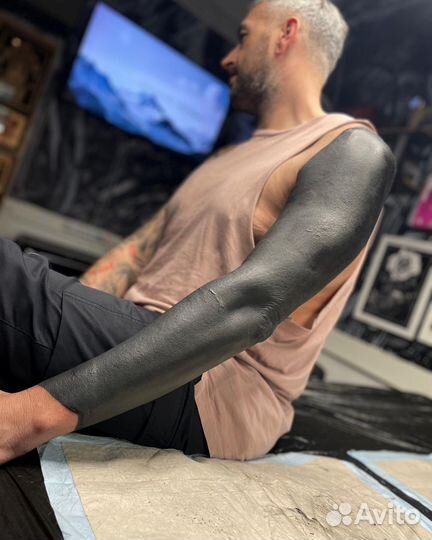 Тату на модельных условиях