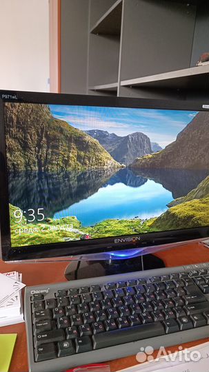 Монитор Envision P971wL 