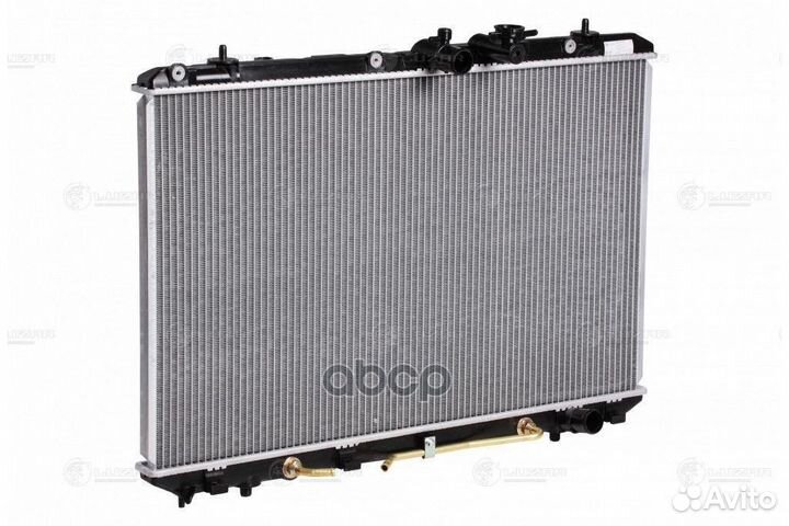 Радиатор охлаждения двигателя toyota highlander