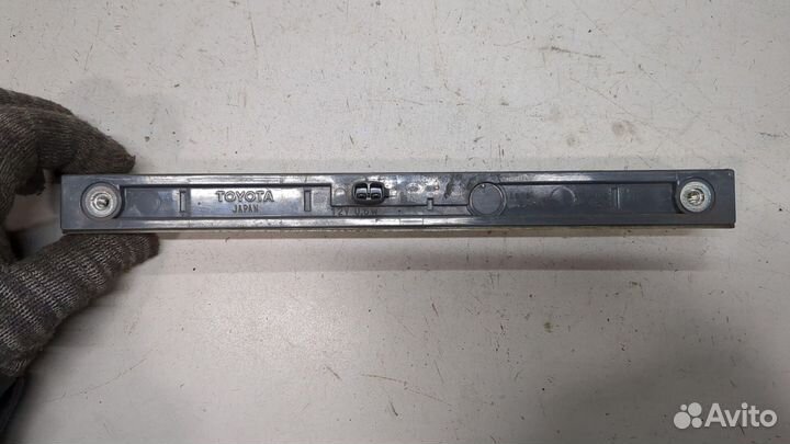 Фонарь (стоп-сигнал) Lexus RX