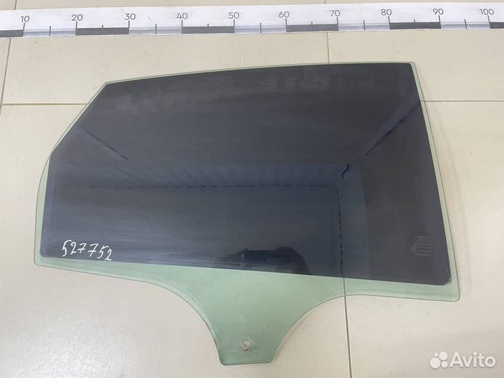 Стекло двери задней правой Ford Focus 3 2011