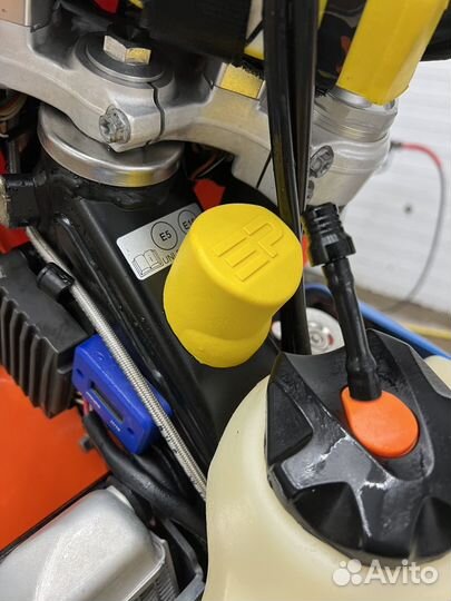 Колпак на маслобак KTM /Husqvarna/Gas-Gas TPI