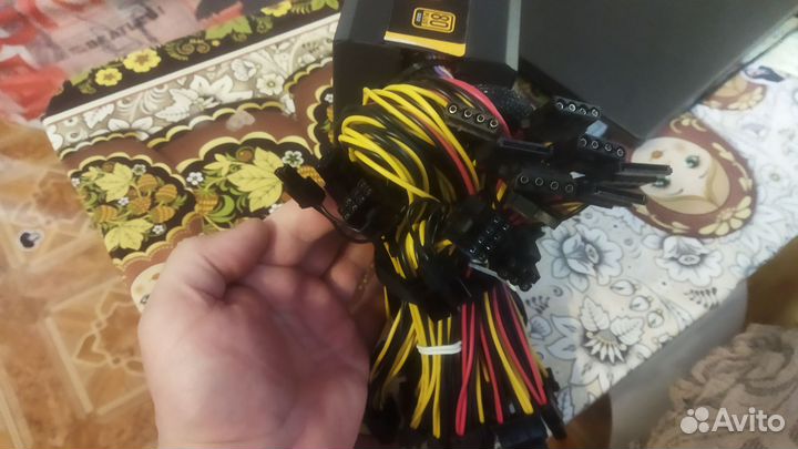 Блок питания 1650 ват