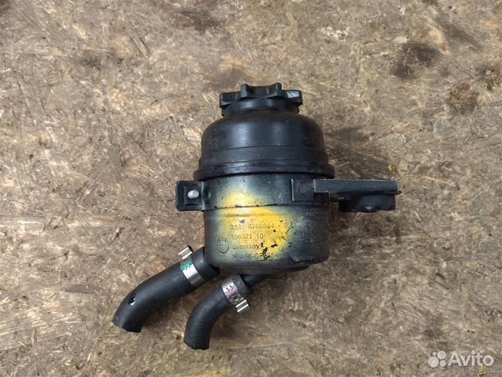 Бачок гидроусилителя BMW M3 E90