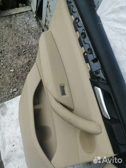 Задняя обшивка двери BMW X3 F25