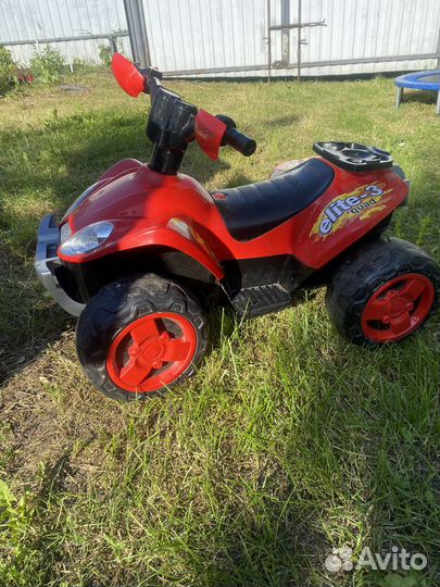 Четырехколесный электромобиль 