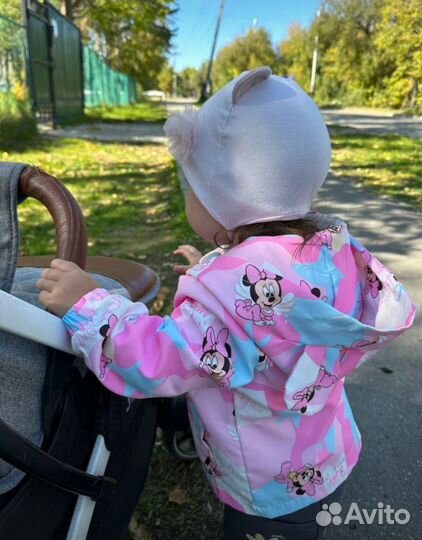 Ветровка на девочку