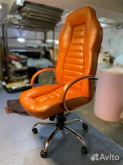 Компьютерное кресло