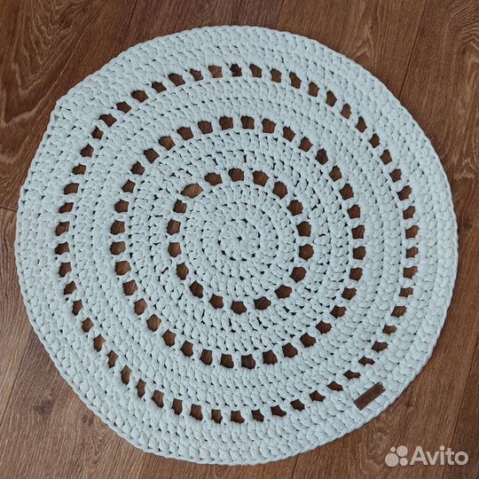 Коврик ручной работы