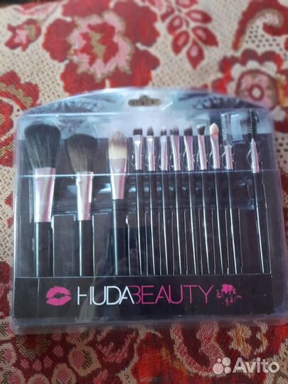 Кисти для макияжа