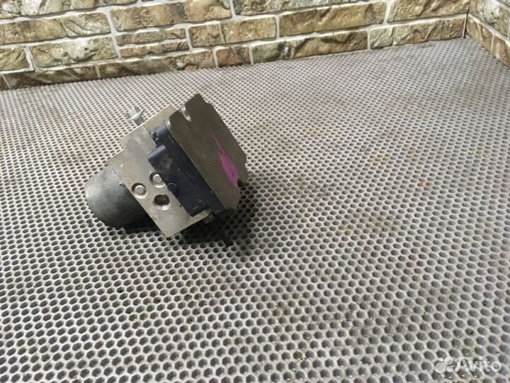 Блок ABS Land Rover Range Rover Sport L494 3.0