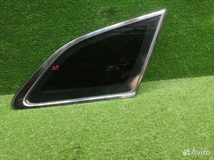 Стекло кузовное глухое заднее правое Kia Ceed JD