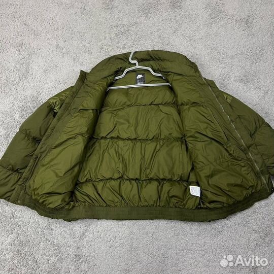 Пуховик Nike Размер L