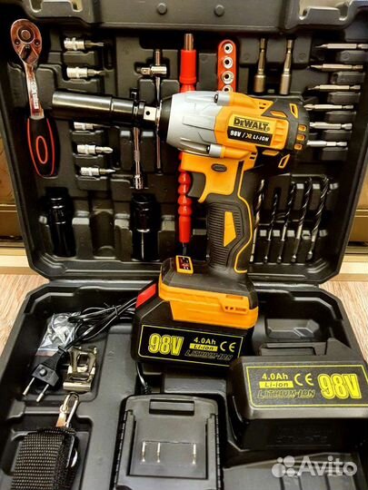 Гайковерт DeWalt DCD3799