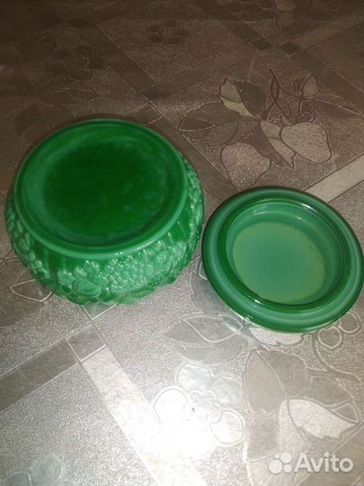 Шкатулка СССР из малахитового стекла