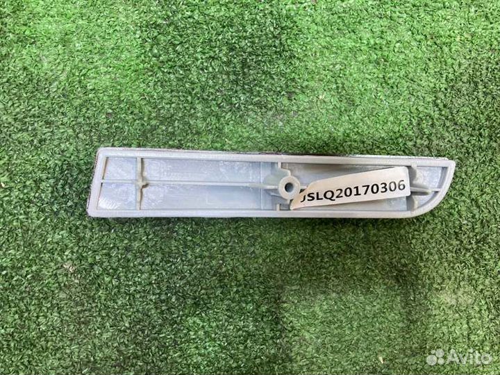 Отражатель задний левый Mitsubishi Lancer Cx