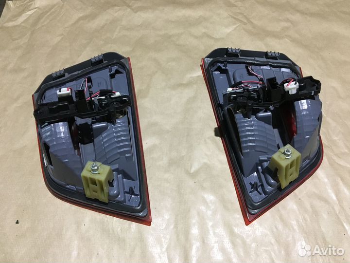 Фонарь задний внутренний BMW X3 F25 10-14