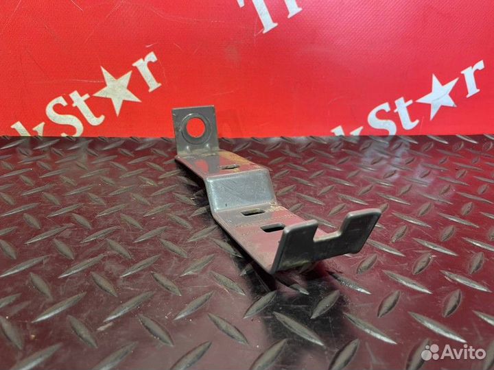 Кронштейн проводки Renault T, Volvo FH