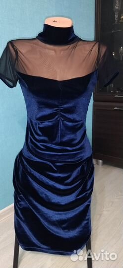 Вечернее платье