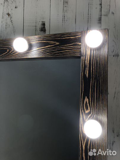 Зеркало с подсветкой