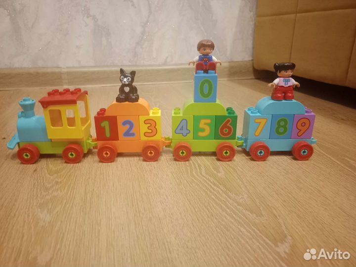 Lego duplo паровоз