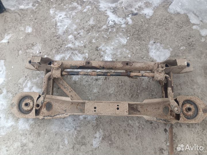 Подрамник задний форд фокус 1