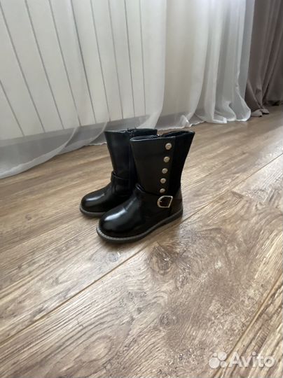 Новые сапоги