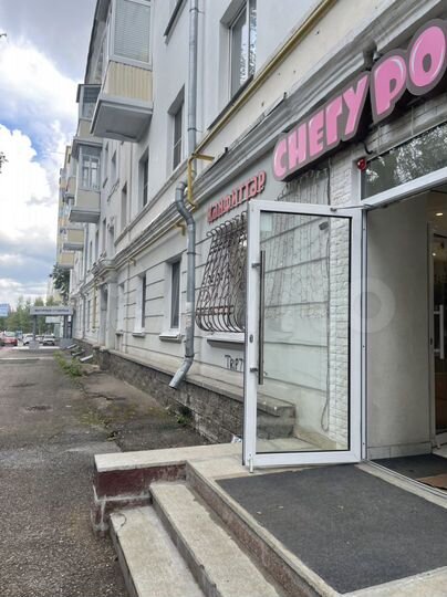 Торговая площадь, 32 м²