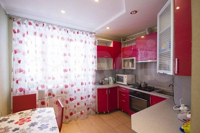 2-к. квартира, 65 м², 3/9 эт.