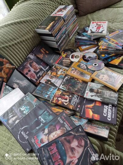 DVD плеер + самбуфер +3 колонки, DVD диски фильмы