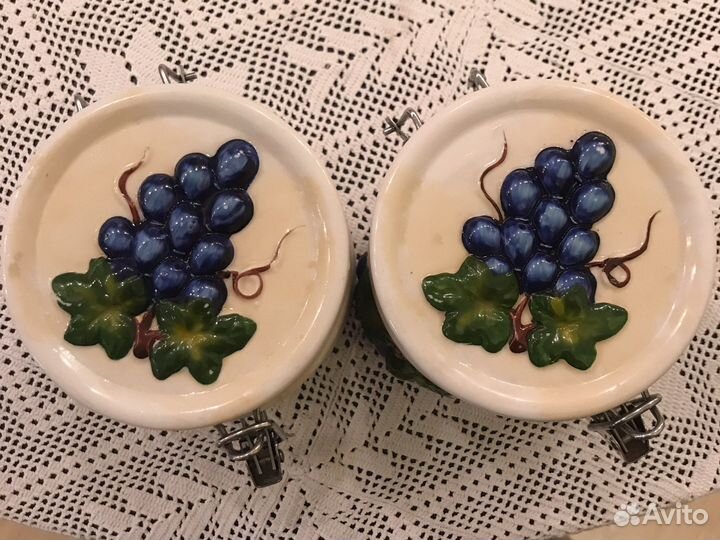 Пара. Банки для чая и кофе