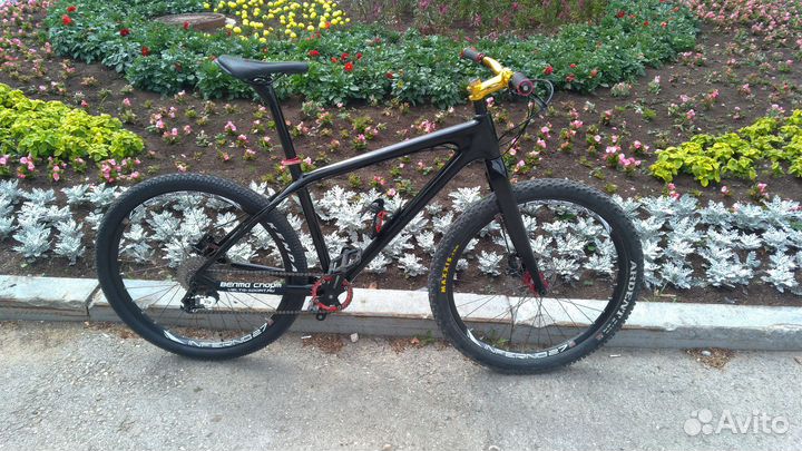 Карбоновый велосипед