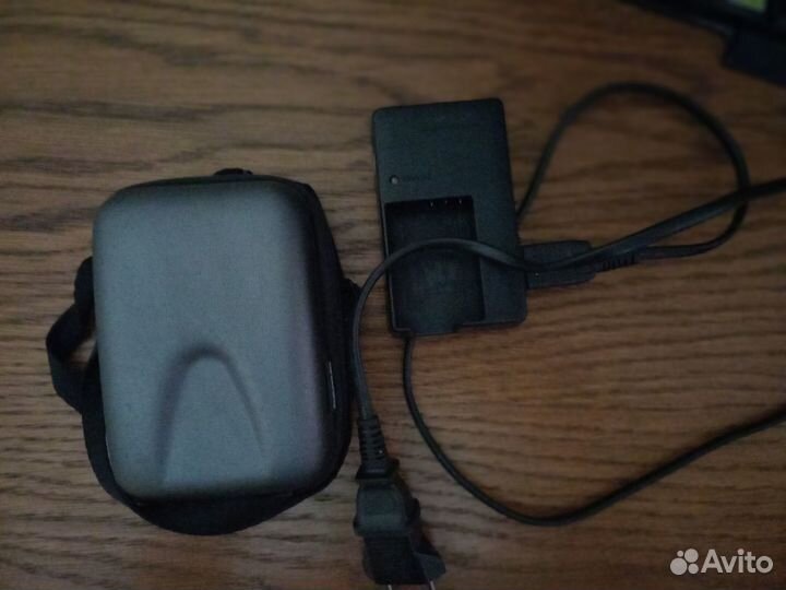 Цифровой фотоаппарат casio EX-FH100