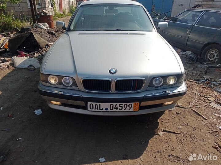 Фары на бмв е38 рейсталинг