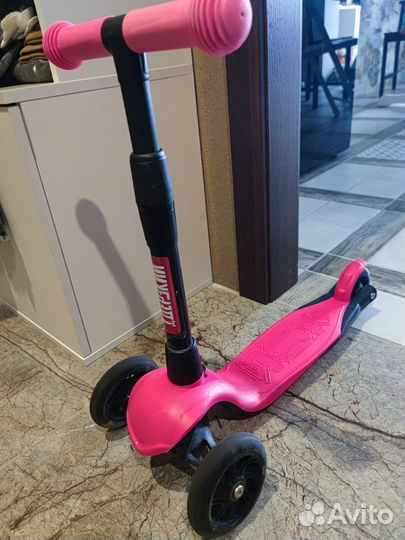 Самокат детский трехколесный
